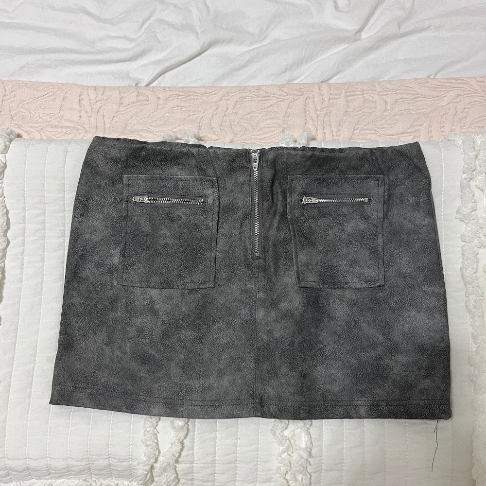 Women's Grey and Black Skirt